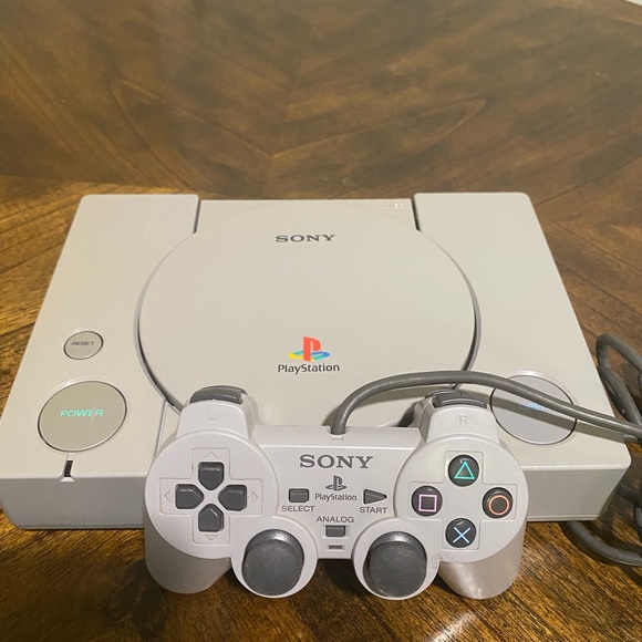 REFURBISHED Sony PlayStation 1
